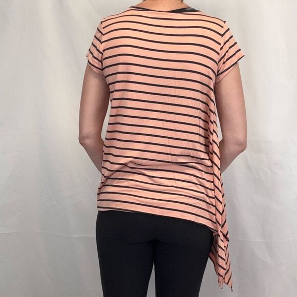 The Limited Women's Asymmetrical Hem Stripe T Tee Shirt Peach Black L LG Large - Picture 2 of 13